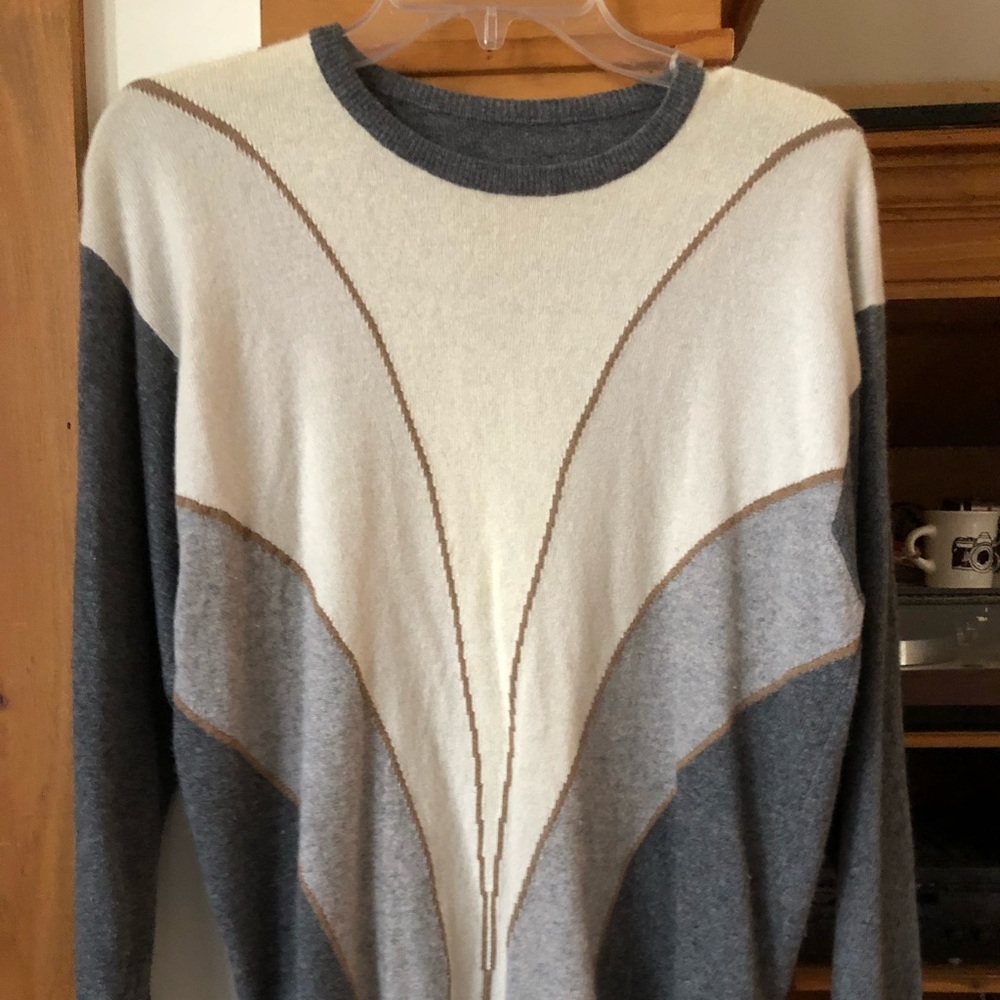 Vintage 1970s Wool Sweater Size L - Deco Design